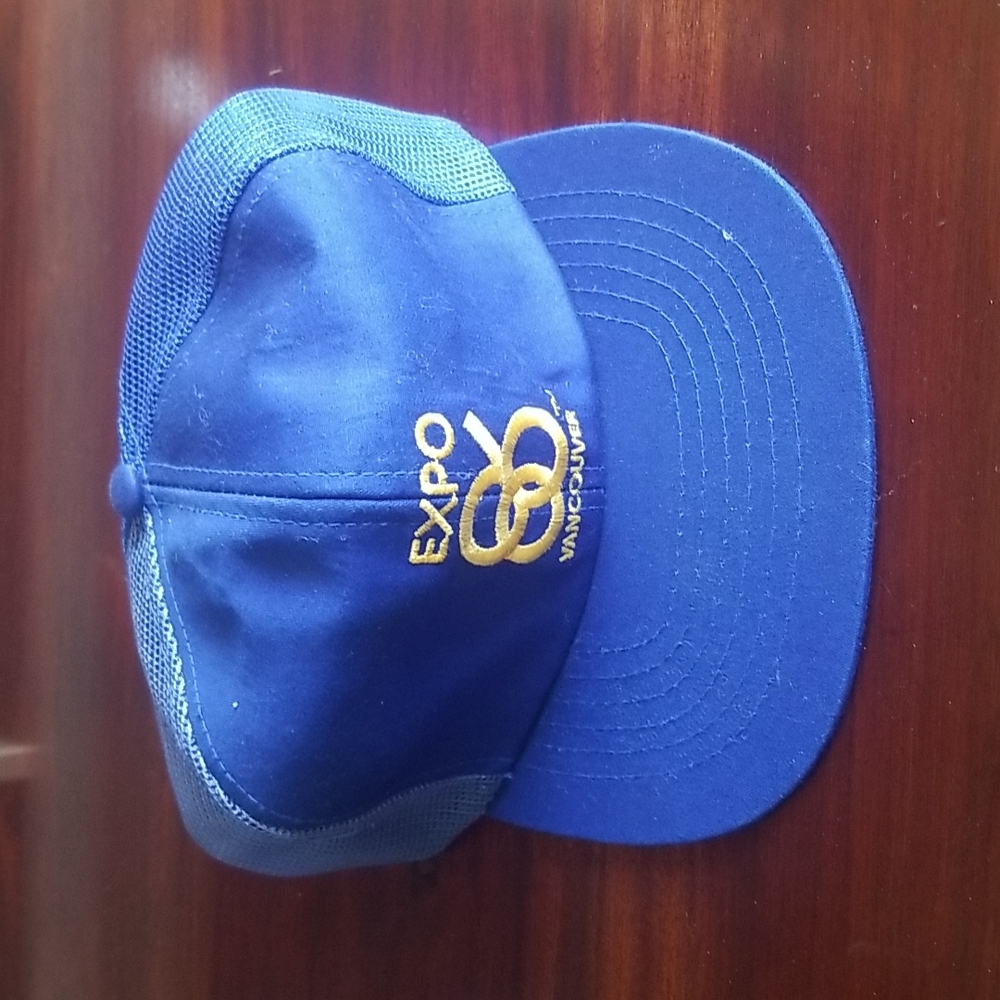 Vancouver EXPO 86 Trucker Hat